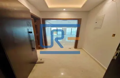 Apartment - 2 Bedrooms - 2 Bathrooms for sale in Mountain View iCity - 5th Settlement Compounds - The 5th Settlement - New Cairo City - Cairo