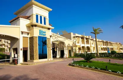 شاليه - 2 غرف نوم - 2 حمامات للبيع في بلو بلو - العين السخنة - السويس