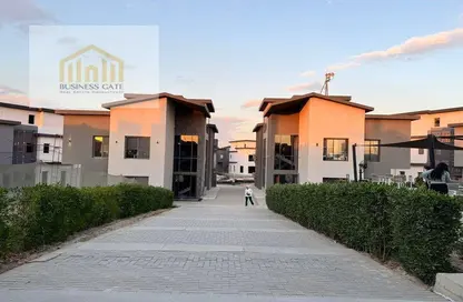 Villa - 4 Bedrooms - 3 Bathrooms for sale in Il Cazar - 5th Settlement Compounds - The 5th Settlement - New Cairo City - Cairo