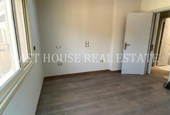 8212090 - Property Image 2