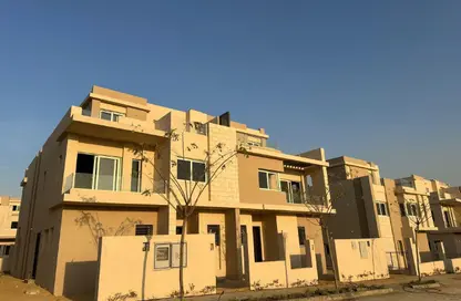 فيلا - 4 غرف نوم - 3 حمامات للبيع في تواني هايد بارك - كمبوندات 6 أكتوبر - مدينة 6 أكتوبر - الجيزة
