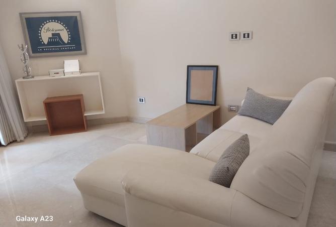 8289317 - صورة العقار 2