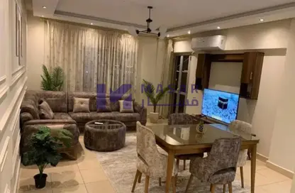 Apartment - 2 Bedrooms - 1 Bathroom for rent in El Rehab Extension - Al Rehab - New Cairo City - Cairo