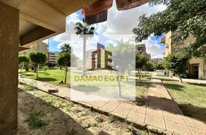 شقة - 3 غرف نوم - 2 حمامات للبيع في شارع 21 - الحي الثامن - مدينة 6 أكتوبر - الجيزة