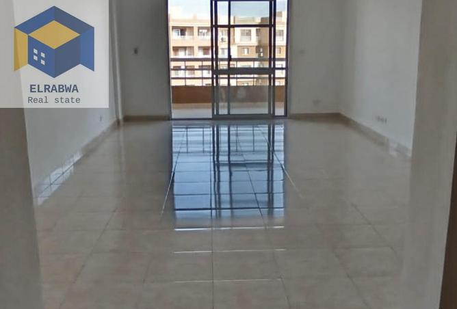 8160758 - Property Image 3