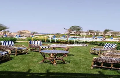 Chalet - 2 Bedrooms - 2 Bathrooms for sale in La Vista Topaz - La Vista - Al Ain Al Sokhna - Suez