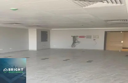 Office Space - Studio - 2 Bathrooms for rent in Hyde Park - 5th Settlement Compounds - The 5th Settlement - New Cairo City - Cairo