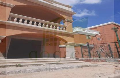 Villa - 4 Bedrooms - 3 Bathrooms for sale in Stella Heliopolis - Cairo - Ismailia Desert Road - Cairo