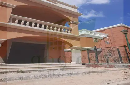 فيلا - 4 غرف نوم - 3 حمامات للبيع في ستيلا هليوبوليس - طريق مصر إسماعيلية الصحراوي - القاهرة