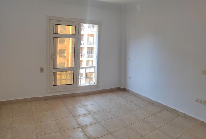 8443483 - Property Image 3