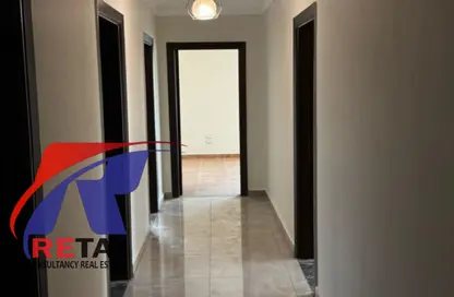 Apartment - 3 Bedrooms - 2 Bathrooms for rent in Saeed Zakaria St. - Al Sefarat District - Nasr City - Cairo
