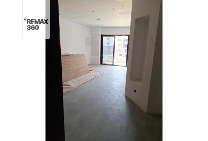 8453690 - Property Image 3