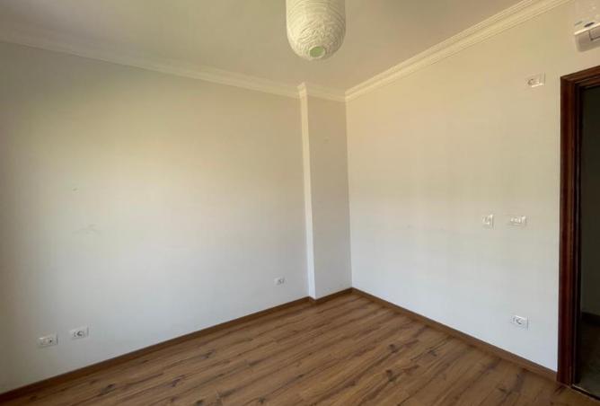 8413061 - Property Image 2