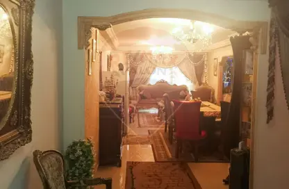 شقة - 3 غرف نوم - 2 حمامات للبيع في كفر عبده - رشدي - حي شرق - الاسكندرية