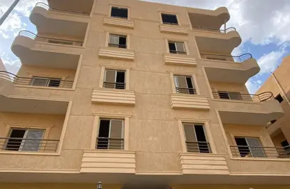 Apartment - 3 Bedrooms - 2 Bathrooms for sale in Al Worod District - Northern Expansions - 6 October City - Giza