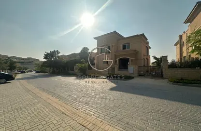 Villa - 6 Bedrooms - 7 Bathrooms for sale in Stone Park - 5th Settlement Compounds - The 5th Settlement - New Cairo City - Cairo