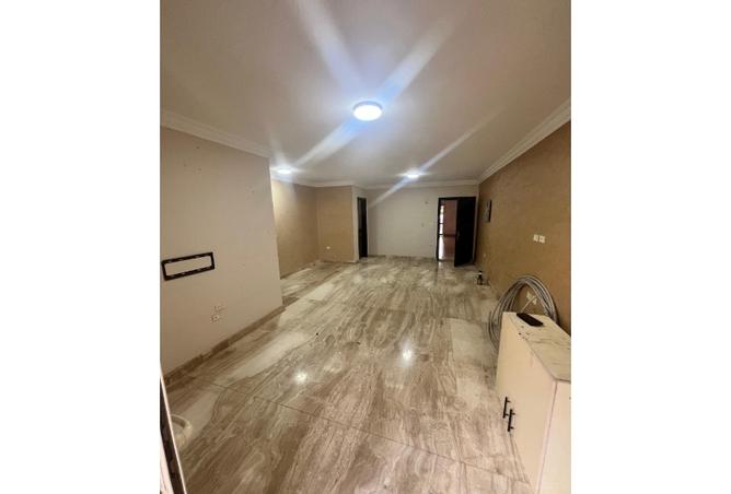 8008051 - Property Image 3