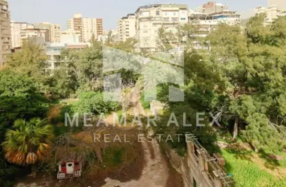 Apartment - 5 Bedrooms - 3 Bathrooms for sale in Kafr Abdo - Roushdy - Hay Sharq - Alexandria