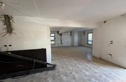 Office Space - Studio - 4 Bathrooms for rent in Al Sayed Al Marghany St. - Almazah - Heliopolis - Masr El Gedida - Cairo