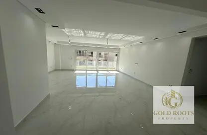 Apartment - 3 Bedrooms - 2 Bathrooms for sale in Mountain View iCity - 5th Settlement Compounds - The 5th Settlement - New Cairo City - Cairo