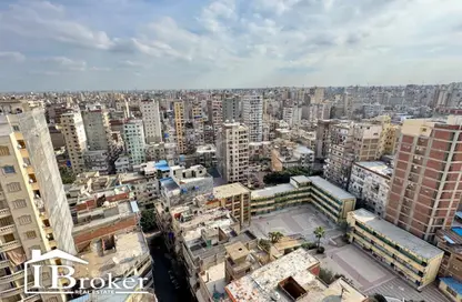 شقة - 3 غرف نوم - 1 حمام للبيع في زيزينيا - حي شرق - الاسكندرية