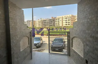 شقة - 3 غرف نوم - 2 حمامات للبيع في اللوتس الجنوبي - حى اللوتس - مدينة القاهرة الجديدة - القاهرة