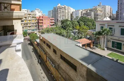 شقة - 4 غرف نوم - 3 حمامات للبيع في كفر عبده - رشدي - حي شرق - الاسكندرية