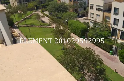 سطح - 1 حمام للايجار في سوديك ويست - كمبوندات الشيخ زايد - الشيخ زايد - الجيزة