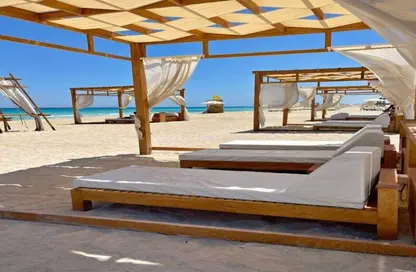 Chalet - 3 Bedrooms - 3 Bathrooms for sale in Seashore - Ras Al Hekma - North Coast