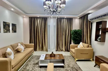 Apartment - 2 Bedrooms - 1 Bathroom for rent in El Rehab Extension - Al Rehab - New Cairo City - Cairo