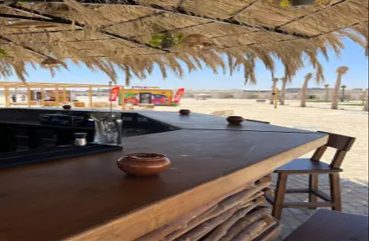 فيلا - 4 غرف نوم - 4 حمامات للبيع في سيشور - راس الحكمة - الساحل الشمالي