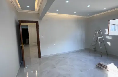 Apartment - 2 Bedrooms - 1 Bathroom for sale in Gaza St. - Mohandessin - Giza Apartment - 2 Bedrooms - 1 Bathroom for sale in Gaza St. - Mohandessin - Giza