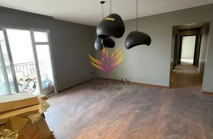 شقة - 3 غرف نوم - 3 حمامات للايجار في أكتوبر بلازا - كمبوندات 6 أكتوبر - مدينة 6 أكتوبر - الجيزة شقة - 3 غرف نوم - 3 حمامات للايجار في أكتوبر بلازا - كمبوندات 6 أكتوبر - مدينة 6 أكتوبر - الجيزة