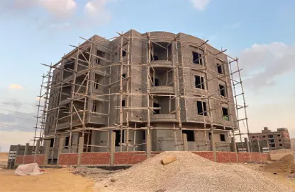 Apartment - 3 Bedrooms - 2 Bathrooms for sale in Bait Alwatan - The 5th Settlement - New Cairo City - Cairo