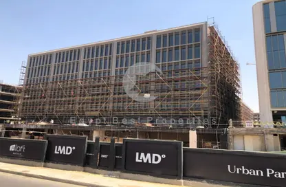 طابق كامل - استوديو - 8 حمامات للبيع في وان نانيتي - شارع التسعين الجنوبي - التجمع الخامس - مدينة القاهرة الجديدة - القاهرة
