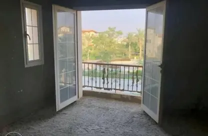 Apartment - 2 Bedrooms - 2 Bathrooms for sale in Hyde Park - New Cairo City - Cairo