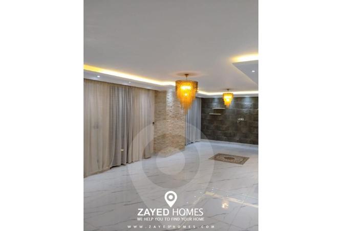 8251310 - Property Image 2