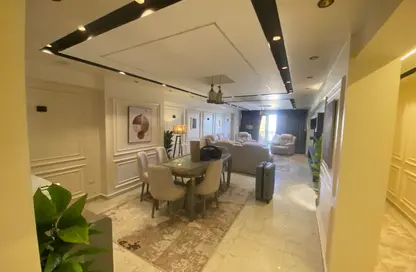 Apartment - 3 Bedrooms - 3 Bathrooms for sale in Al Bahr Al Aazam  St. - Giza District - Ganoub El Giza - Giza