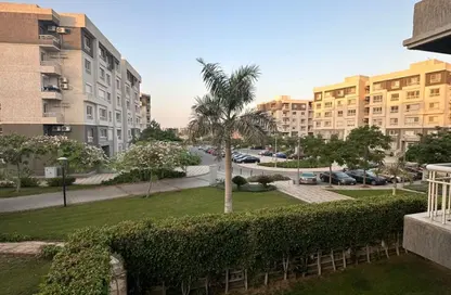 Apartment - 3 Bedrooms - 2 Bathrooms for sale in Madinaty - Cairo