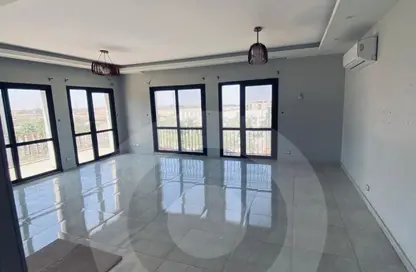 Apartment - 3 Bedrooms - 3 Bathrooms for rent in The Courtyards - Sheikh Zayed Compounds - Sheikh Zayed City - Giza