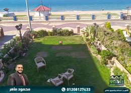 Apartment - 4 bedrooms - 2 bathrooms for للبيع in Al Nasr St. - Al Maamoura - Hay Than El Montazah - Alexandria