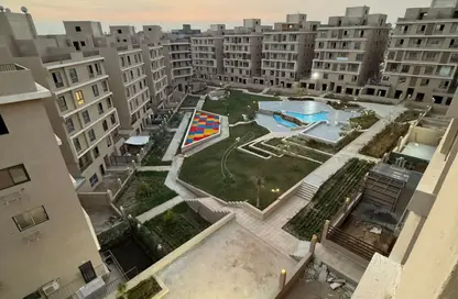 Apartment - 3 Bedrooms - 1 Bathroom for sale in West days - 6 October City - Giza