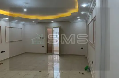 (بنتهاوس  (روف - 4 غرف نوم - 3 حمامات للايجار في شارع عمر بن عبد العزيز - الحي الاول - التجمع الخامس - مدينة القاهرة الجديدة - القاهرة