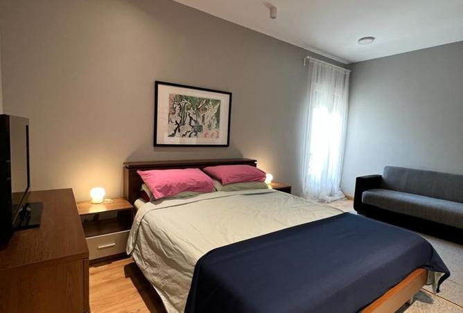 8204705 - Property Image 3