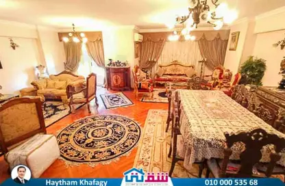 شقة - 4 غرف نوم - 2 حمامات للبيع في ميدان جليم - جليم - حي شرق - الاسكندرية