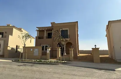فيلا - 4 غرف نوم - 4 حمامات للبيع في سيتي جيت - كمبوندات التجمع الخامس - التجمع الخامس - مدينة القاهرة الجديدة - القاهرة