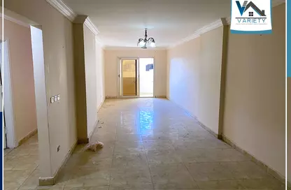 Apartment - 3 Bedrooms - 2 Bathrooms for sale in Mostafa Kamel St. - Seyouf - Hay Awal El Montazah - Alexandria