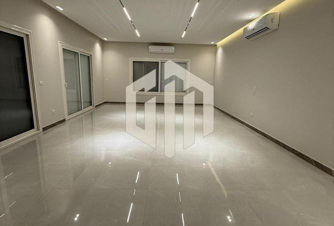 7931870 - Property Image 2