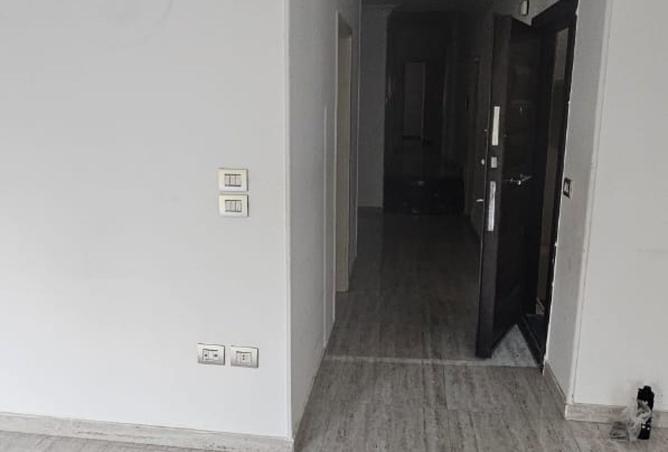 8471931 - Property Image 3