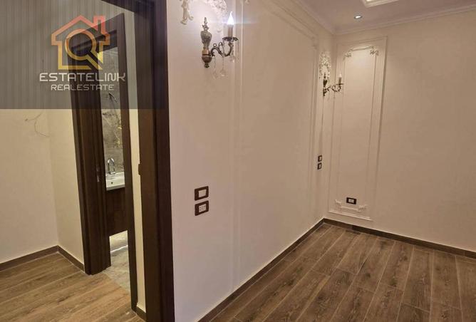 8482798 - Property Image 3